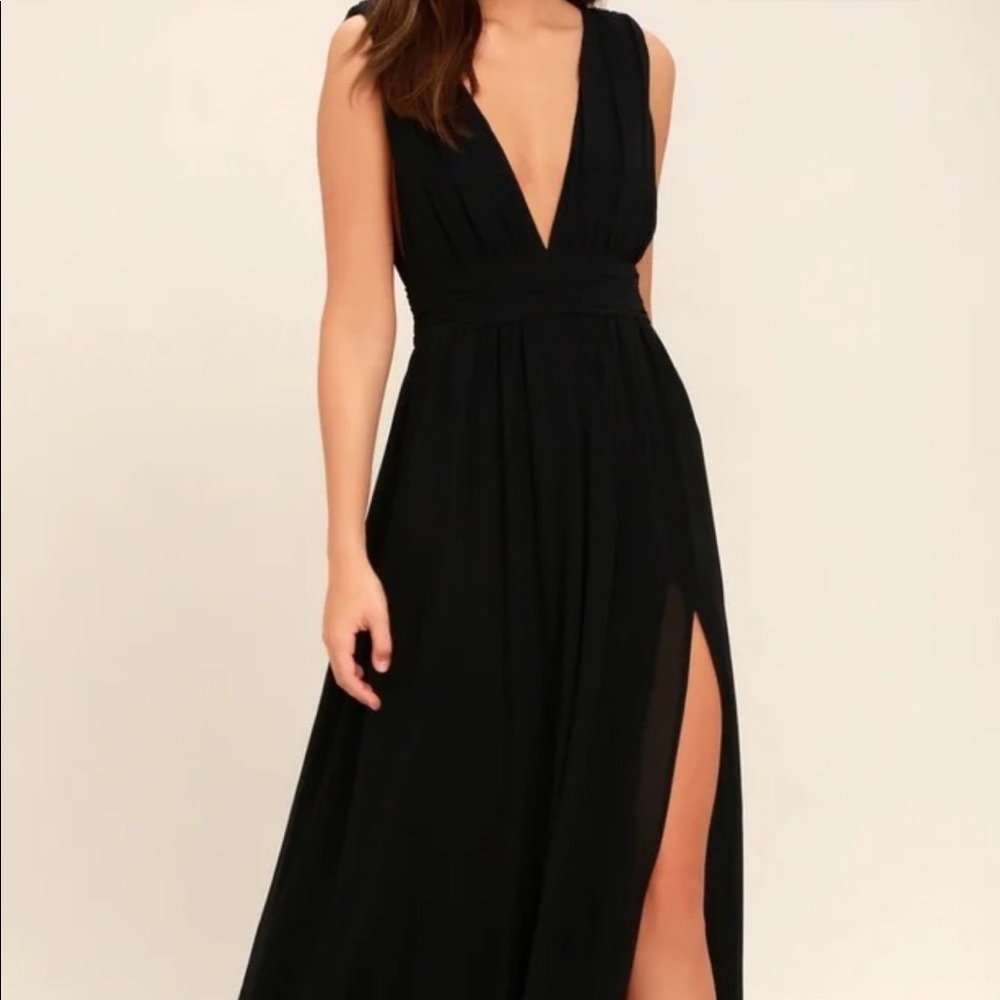 Lulu’s Black Heavenly Hues Maxi Dress